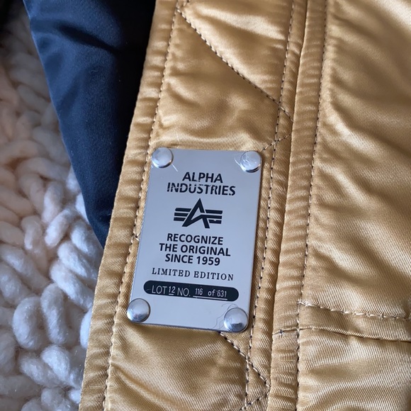 Alpha Industries Limited Edition Embroidered Japan Bomber Jacket - Picture 4 of 10